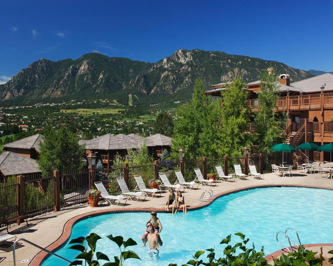 Cheyenne Mountain Resort, A Destination By Hyatt Hotels Colorado Springs Exterior foto