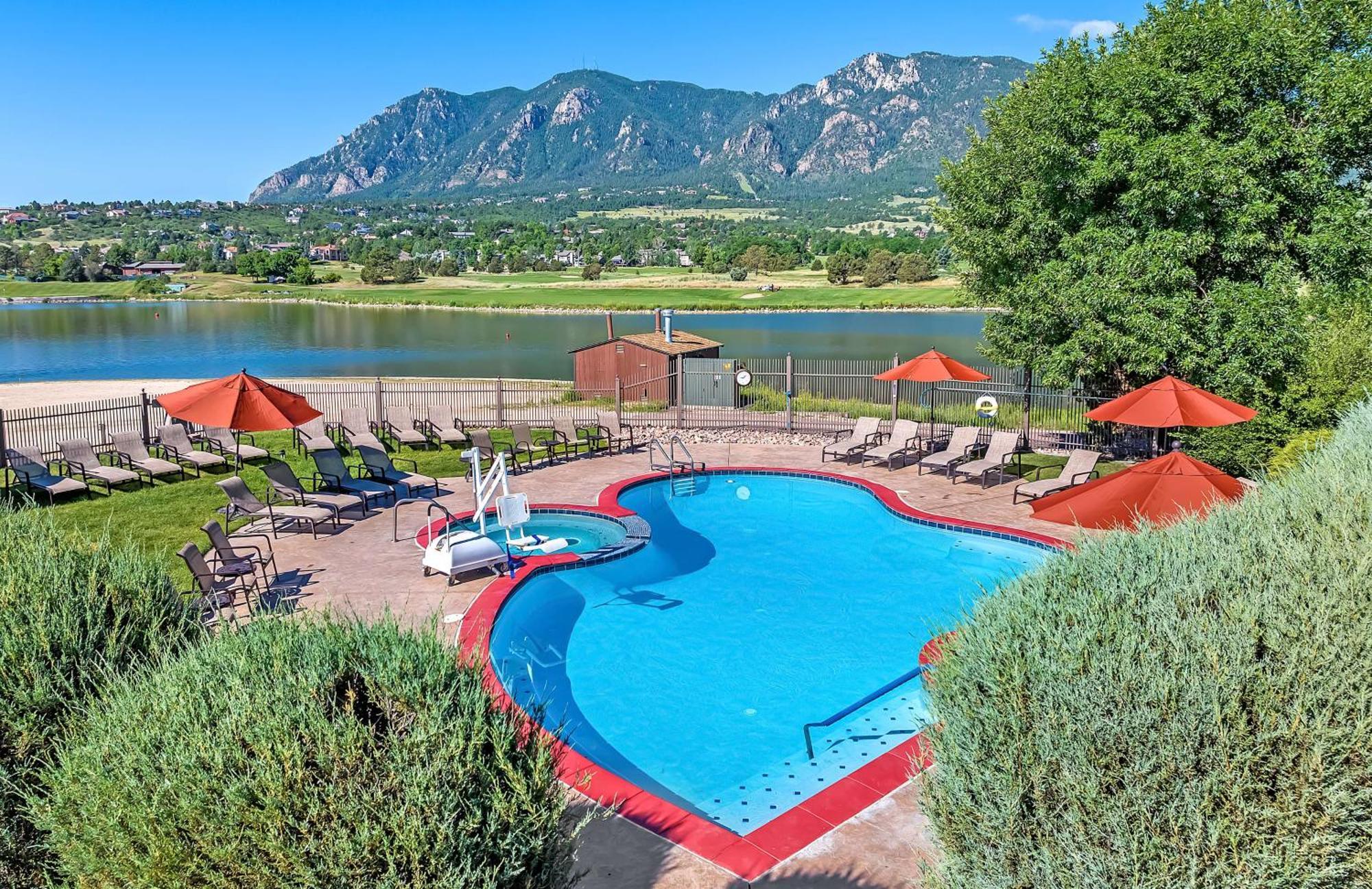 Cheyenne Mountain Resort, A Destination By Hyatt Hotels Colorado Springs Exterior foto